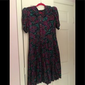 Vintage 80s Beautiful Print Dress